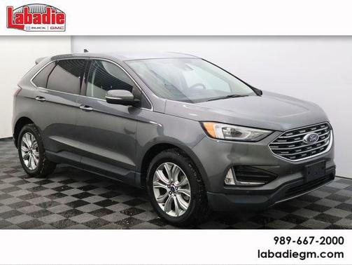 2022 Ford Edge Titanium