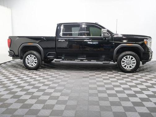 2023 GMC Sierra 2500 Denali