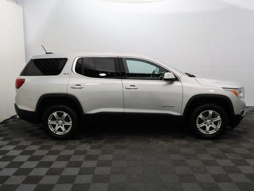 2018 GMC Acadia SLE-1