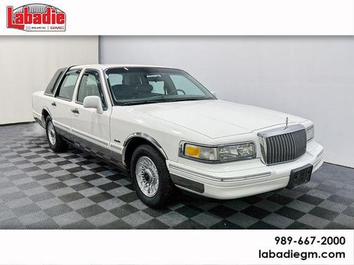 1997 Lincoln Town Car Executive