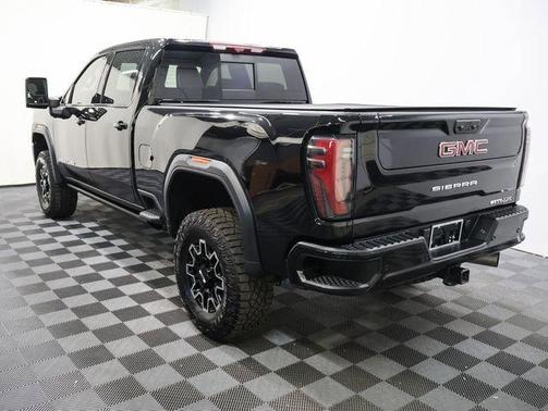 2024 GMC Sierra 2500 AT4X