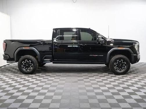 2024 GMC Sierra 2500 AT4X