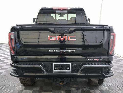 2024 GMC Sierra 2500 AT4X