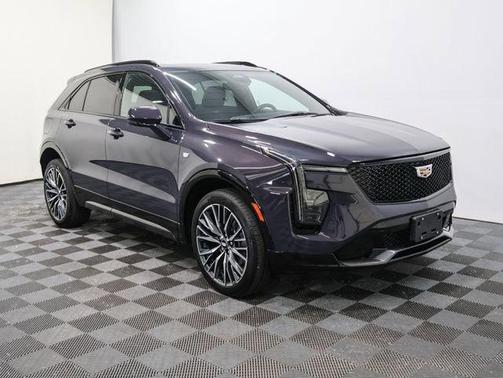 2024 Cadillac XT4 Sport