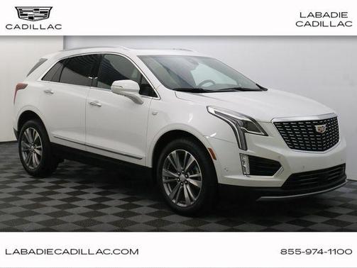Crystal White Tri-Coat 2025 Cadillac XT5 Premium Luxury
