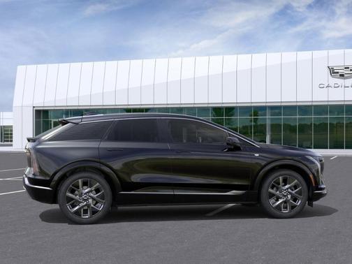 2026 Cadillac OPTIQ Luxury