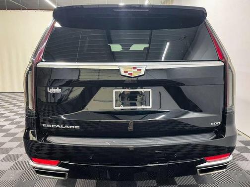 2022 Cadillac Escalade ESV Premium Luxury