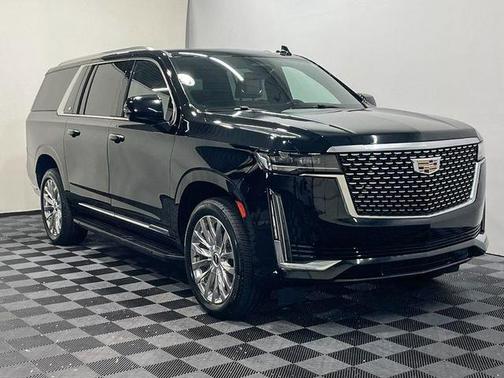 2022 Cadillac Escalade ESV Premium Luxury