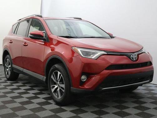 Barcelona Red Metallic 2017 Toyota RAV4 XLE