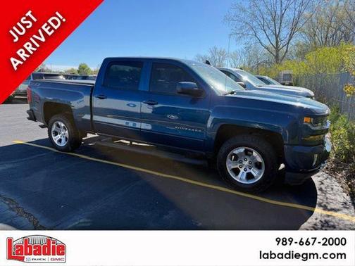 Deep Ocean Blue Metallic 2018 Chevrolet Silverado 1500 LT