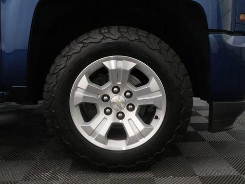 Deep Ocean Blue Metallic 2018 Chevrolet Silverado 1500 LT