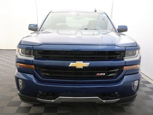 Deep Ocean Blue Metallic 2018 Chevrolet Silverado 1500 LT