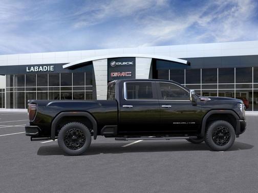 2025 GMC Sierra 2500 Denali