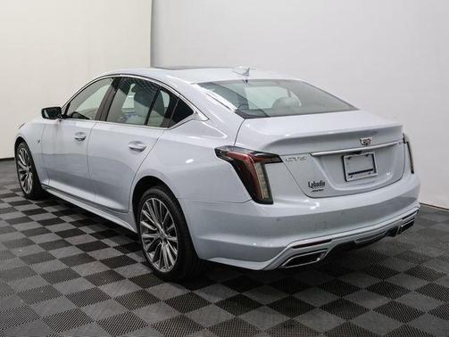 2022 Cadillac CT5 Premium Luxury AWD