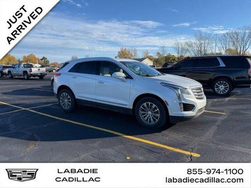 2017 Cadillac XT5 Luxury