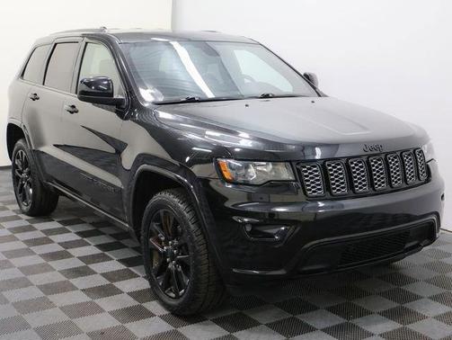 2020 Jeep Grand Cherokee Altitude