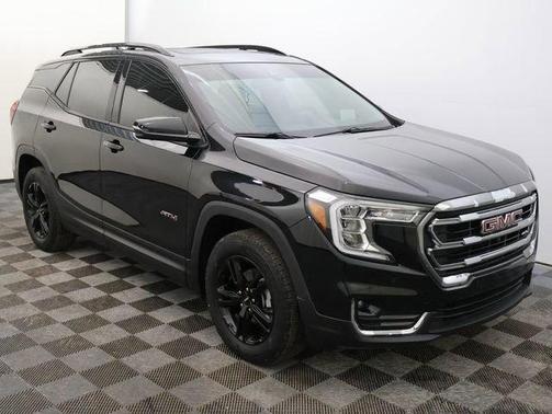 2024 GMC Terrain AT4