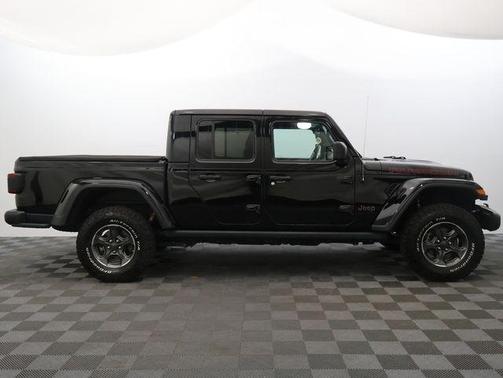 Black Clearcoat 2020 Jeep Gladiator Rubicon