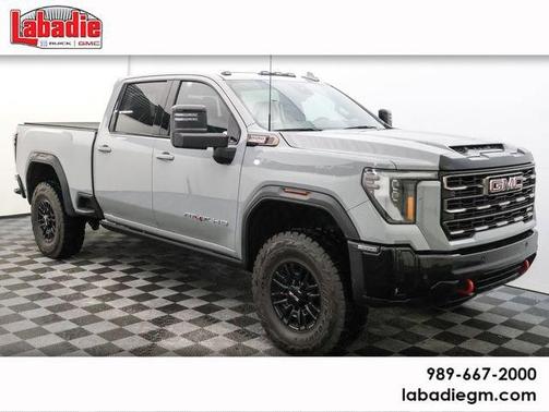 2025 GMC Sierra 2500 AT4X