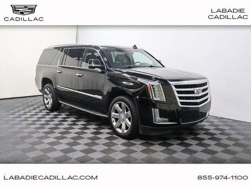 2017 Cadillac Escalade ESV Luxury