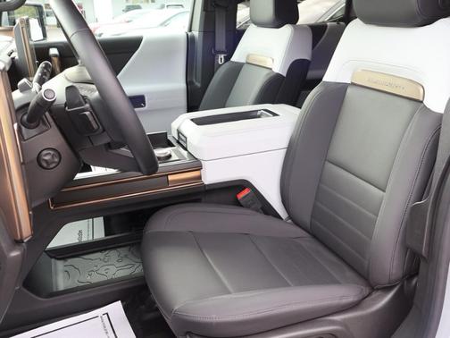 Meteorite Metallic 2025 GMC HUMMER EV SUV 2X