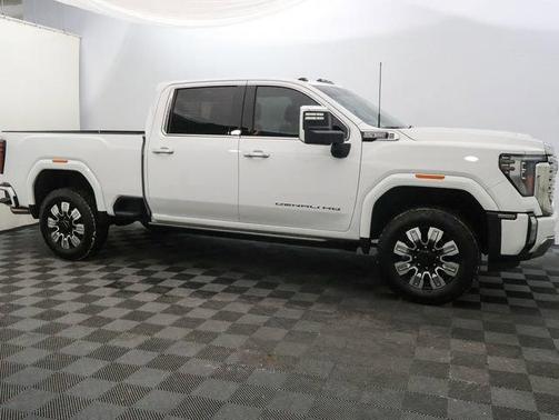 2025 GMC Sierra 2500 Denali
