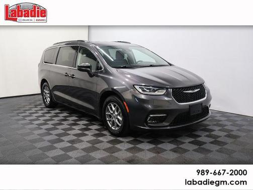 2021 Chrysler Pacifica Touring