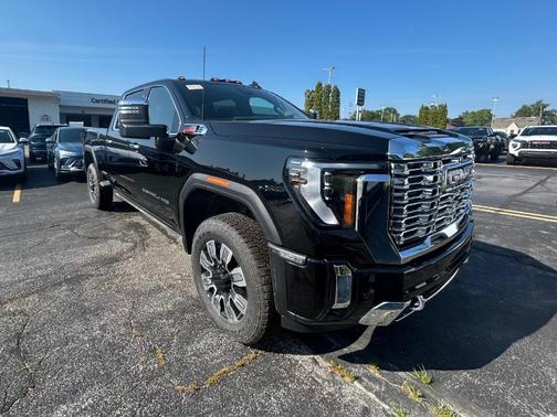2025 GMC Sierra 2500 Denali