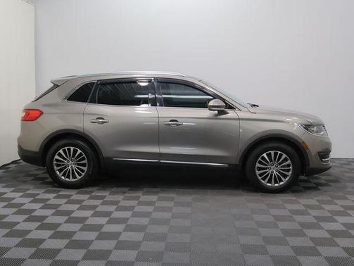 2016 Lincoln MKX Select