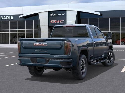 2025 GMC Sierra 2500 Denali