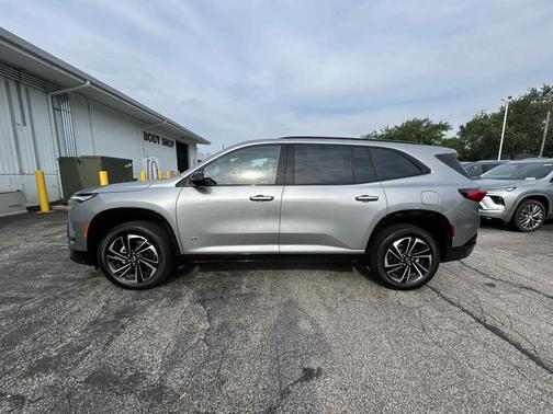 2025 Buick Enclave Sport Touring
