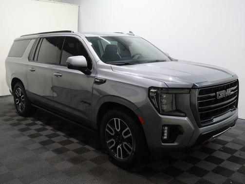 2023 GMC Yukon XL AT4