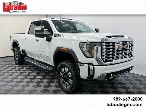 2024 GMC Sierra 2500 Denali