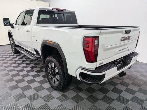 2024 GMC Sierra 2500 Denali