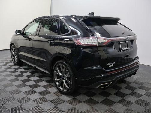 2016 Ford Edge Sport