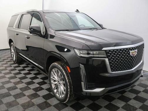 2024 Cadillac Escalade ESV Premium Luxury