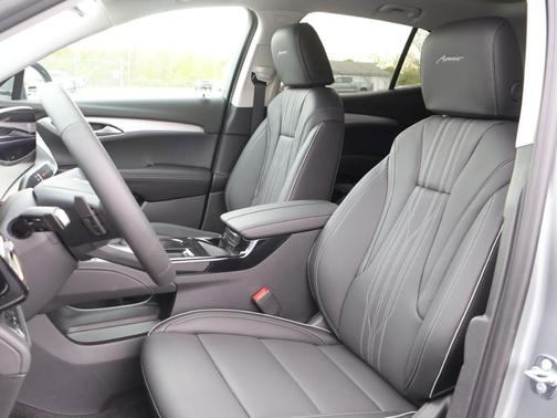 Moonstone Gray Metallic 2026 Buick Envision Avenir