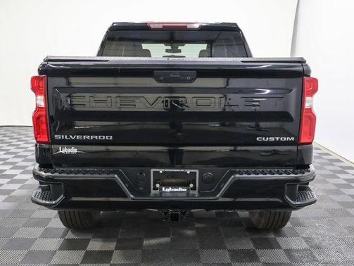 2022 Chevrolet Silverado 1500 Limited Custom Trail Boss