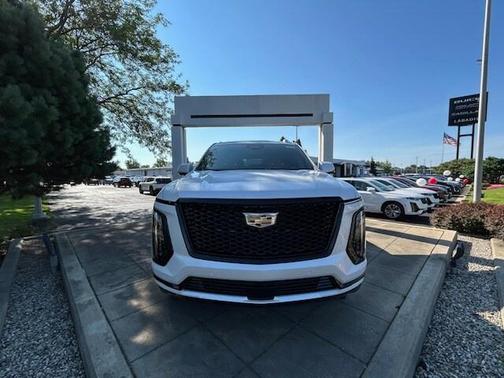 2025 Cadillac Escalade Sport
