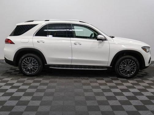 2022 Mercedes-Benz GLE 350 Base 4MATIC