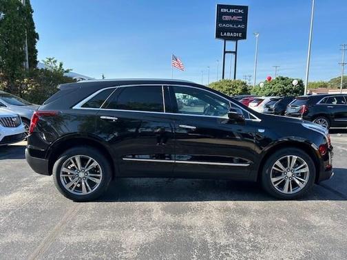 2025 Cadillac XT5 Premium Luxury