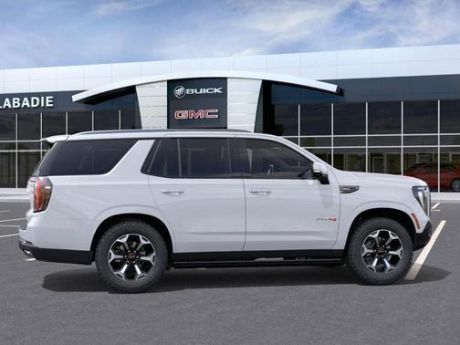 2025 GMC Yukon AT4