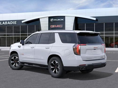 2025 GMC Yukon AT4