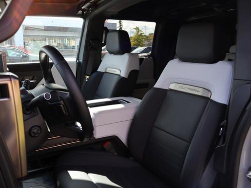 2025 GMC HUMMER EV SUV 2X