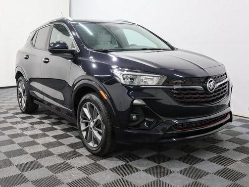 Photo 2 of 24 of 2021 Buick Encore GX Preferred