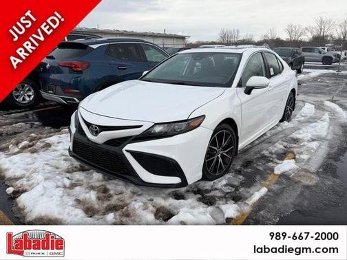 2021 Toyota Camry SE