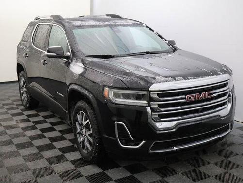 2022 GMC Acadia SLT