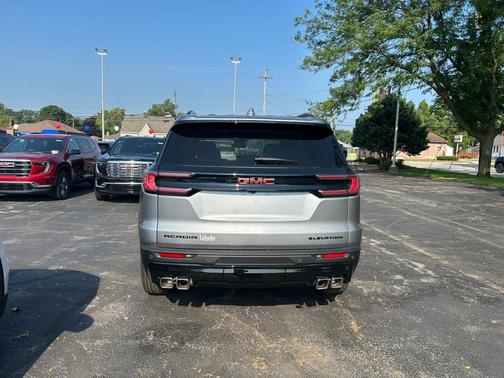 2025 GMC Acadia Elevation