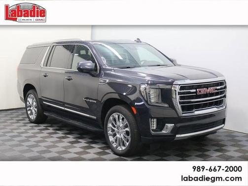 2023 GMC Yukon XL SLT