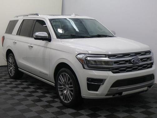 2022 Ford Expedition Platinum
